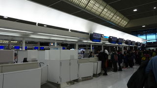 中華航空にて台湾へ