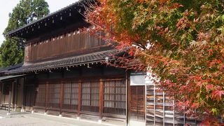 金沢市指定保存建造物。