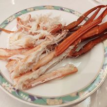 夕食のバイキングには、ズワイガニがある！！