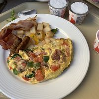 朝食のオムレツ