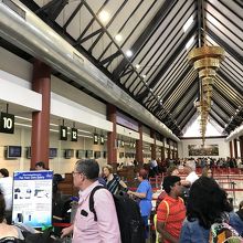 空港カウンター