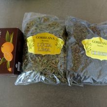 ゴレアナ内の店舗では、フレーバーティーとハーブティーを購入。