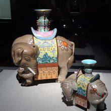 貴重な品を数多く見れます