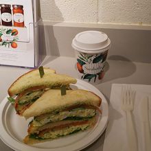 わりと時間もかからず出してもらえました