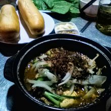 牛の脳みそ「NAO BO HAP TRUNG」