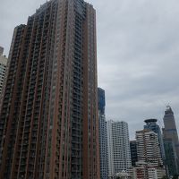 MRTペップリ－駅のそば。再開発が急ピッチで進む。