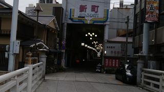 表参道の延長線上にあるのに閑散としている・・・