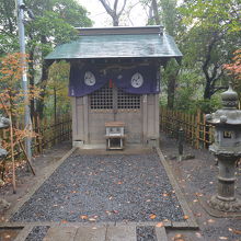 縁結びの「貴船神社」です。