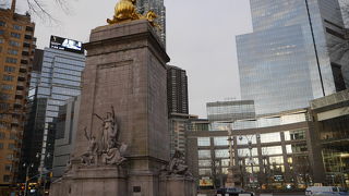 アメリカ初の円形交差点