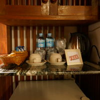 ポット・お茶有り