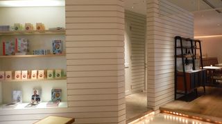 ビルズ　お台場店