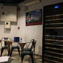 ポルトガル的店内