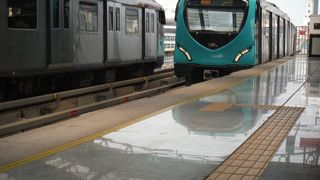 ジェッティとジャンクション駅の間にメトロ新駅が開業しました（インド・コーチン）