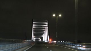 東京港の綺麗な景色を楽しめる橋