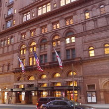 灯りの点いた姿も良いです