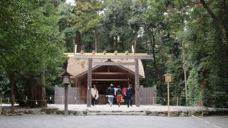 風宮と対になるように立つ別宮が「土宮」です。