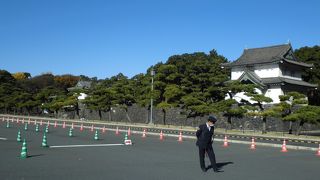 だだっ広いとはまさにこのこと