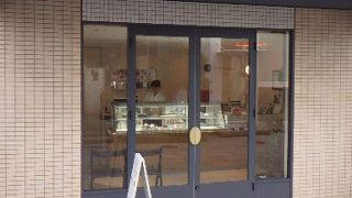 岡本のケーキ店