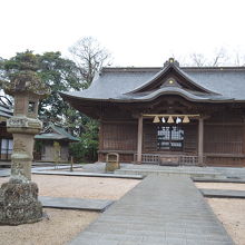 松江神社の本殿