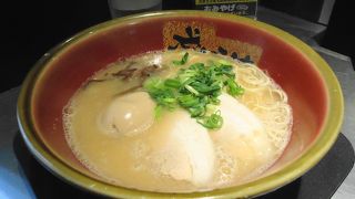 スープはあっさり