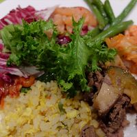 朝食は、洋・韓の味があれこれ。