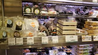 オモ キノクニヤ エチカ表参道店