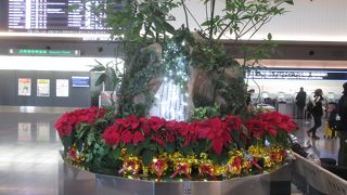 クリスマスシーズンの羽田空港 第1旅客ターミナル2017