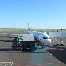 アスタナ空港に到着したソウル便。