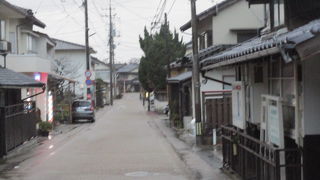 海沿いに続く道です