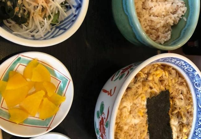 ごまそばだけど、そばより定食の方が美味しいお蕎麦屋さん