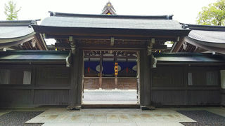 奉納神楽や授与所もあります