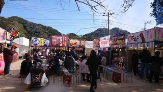 土日は電車がお勧め