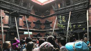 クマリは撮影禁止