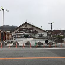 帰路：東武日光駅を通過