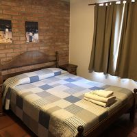 ツイン（ダブルプラス小さめシングルベッド）