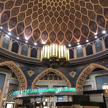 天井が美しい？