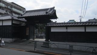 日本のお寺という感じ