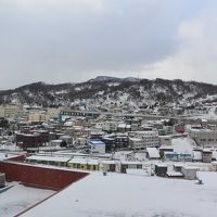 部屋からの小樽の眺め。雪景色がとってもきれい！