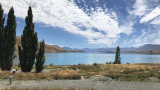 水色の美しい湖