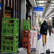 店内で飲んでもよし、買って帰ってもよし