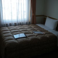 シングルの客室。日本と変わりなし。