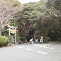ホテル前の白山神社