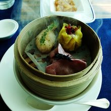 追加で頼んだ点心三点セット