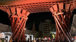 夜のライトアップが綺麗