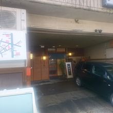 こちらは裏玄関