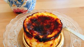 バスク風チーズケーキはとても濃厚