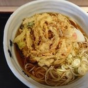 駅ナカでレベルの高い立ち食いそば