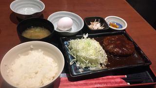 デミハンバーグ定食！