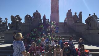 彫刻だらけの広い公園でした