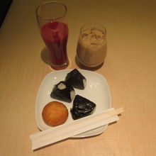 ANA アライバルラウンジ (成田国際空港)